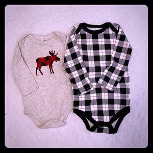 6-9 month Longsleeve Onesies •Baby Boy•